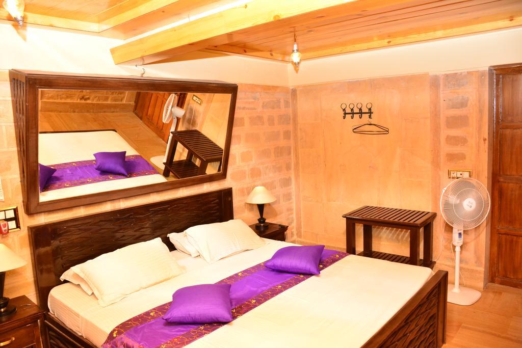 Hotel Pleasant Haveli - Only Adults Джайсалмер Экстерьер фото
